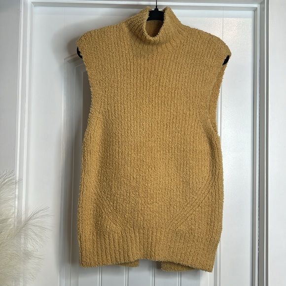 Zara Chenille Back Open Knit Sweater Vest High Neck Mustard. Size Small.‎ - Picture 5 of 12
